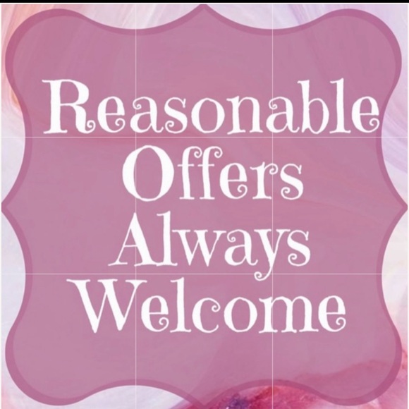 Louis Vuitton Navy Blue Scarf/Wrap🔥 - Picture 3 of 10